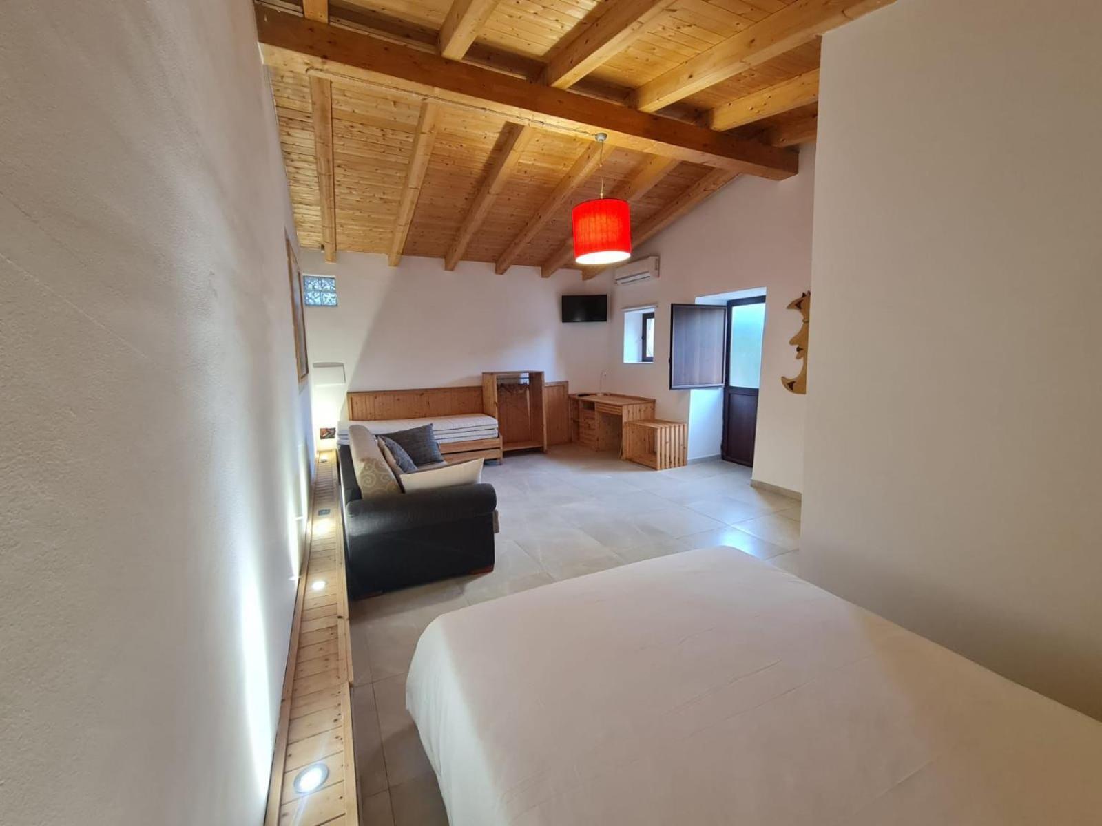 Villa Seta Giardini Naxos Bagian luar foto