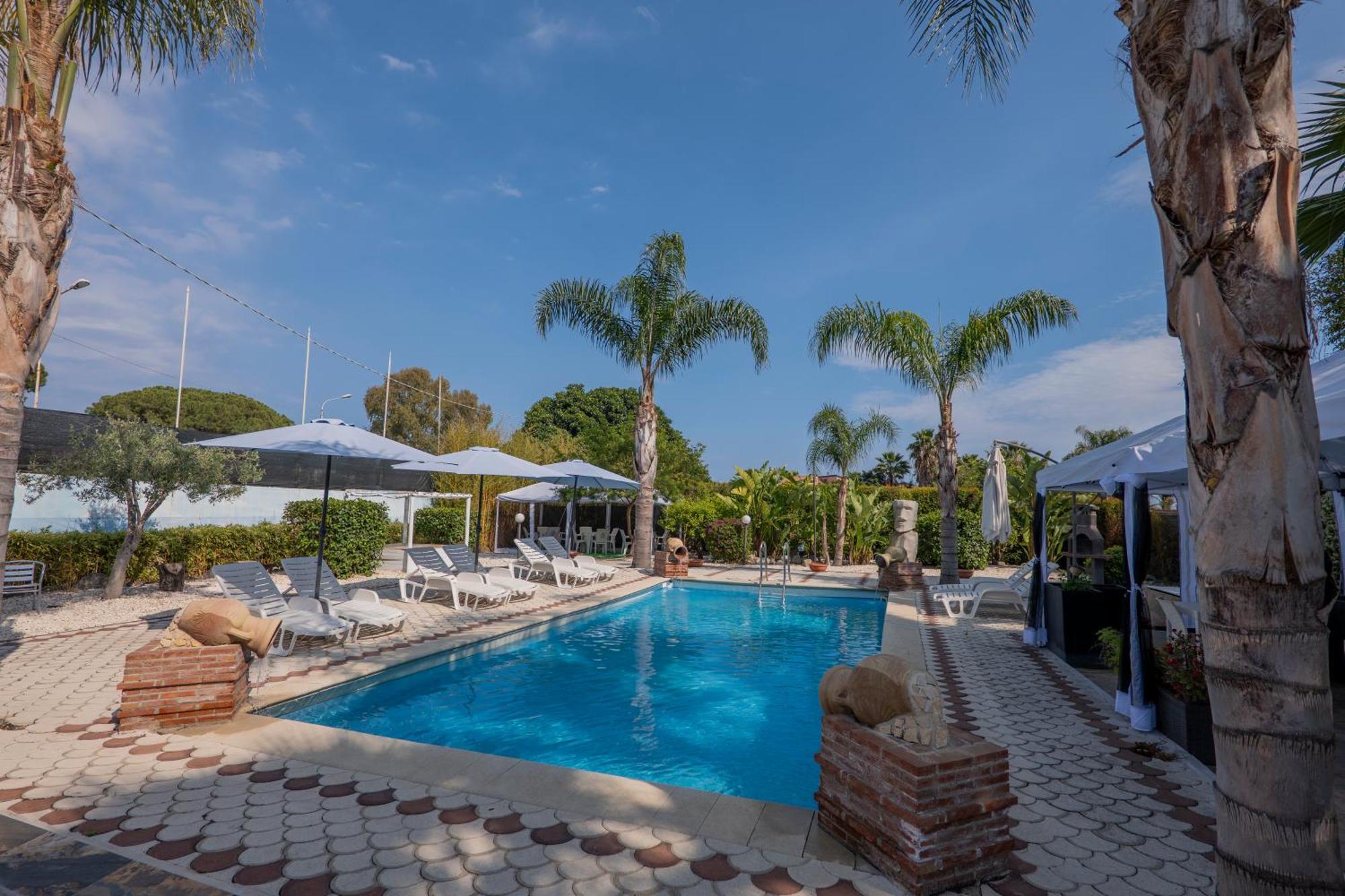 Villa Seta Giardini Naxos Bagian luar foto
