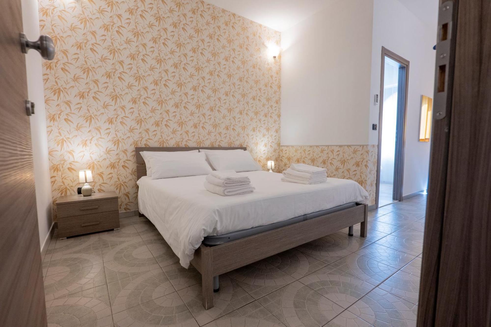 Villa Seta Giardini Naxos Bagian luar foto